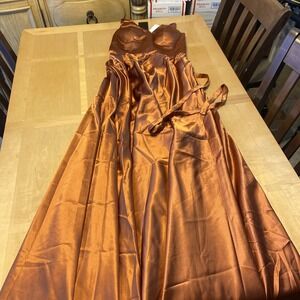 Ryanth Size 9 Juniors Dress – Copper, Long, Grade A, Fashionable Look